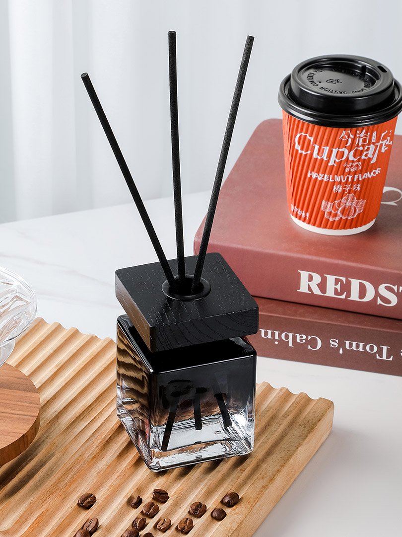 200 ml veľká fľaša bezplameňového trstinového difúzora