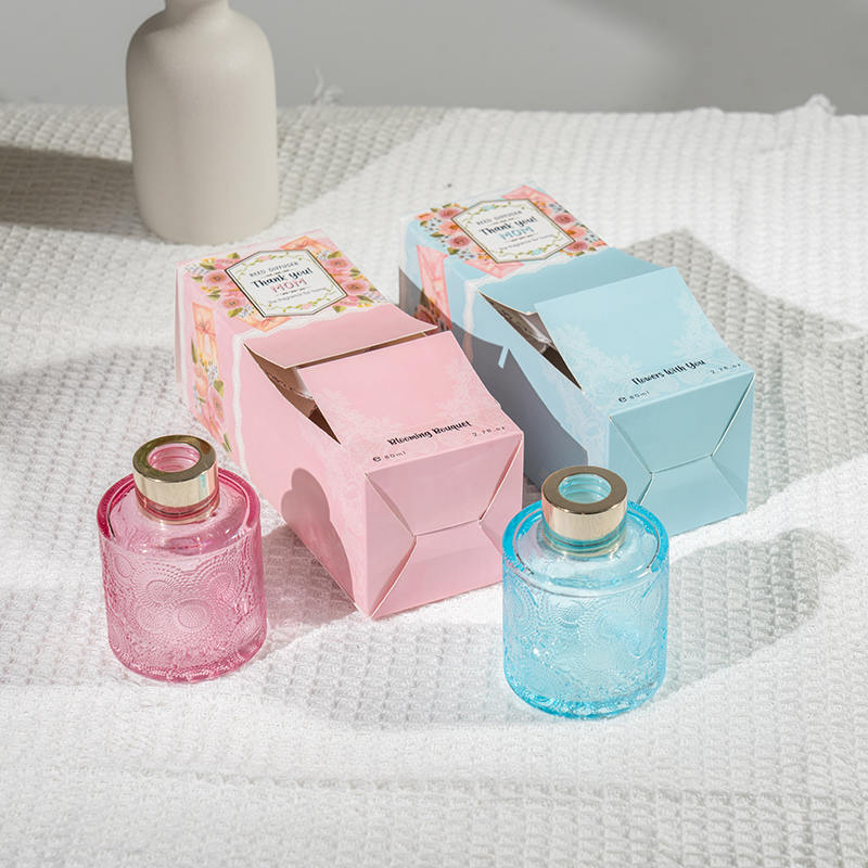 Deň matiek Elegantný trstinový difúzor zo sklenenej fľaše - výrobca vôní pre domácnosť