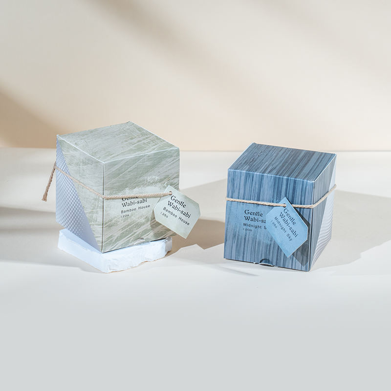 Okrúhly sklenený pohár na sviečku so zvislými pruhmi vonné sviečky-eko sviečka zo sójového vosku