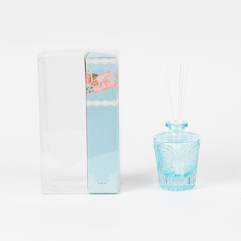 Štýlový trstinový difúzor zo sklenenej fľaše na deň matiek - predajca domácich vôní