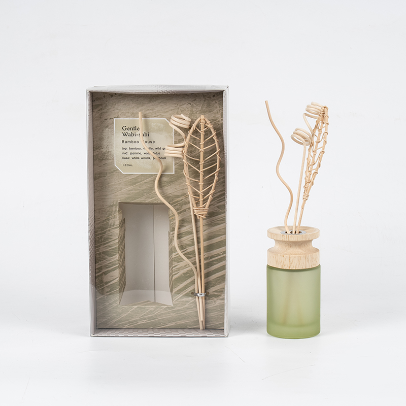 Vysoko cylindrická sklenená banka prémiový trstinový difúzor s dreveným tyčinkovým aromatickým difúzorom predajca
